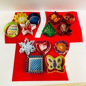 15 Piece New Holiday Metal Cookie Cutters Set Easter Christmas Halloween More